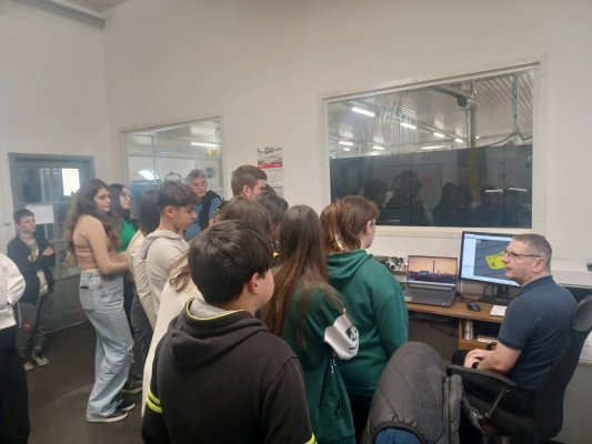 Ismét  jártak nálunk iskolások a  „Tanítsunk Magyarországért!” program keretében!